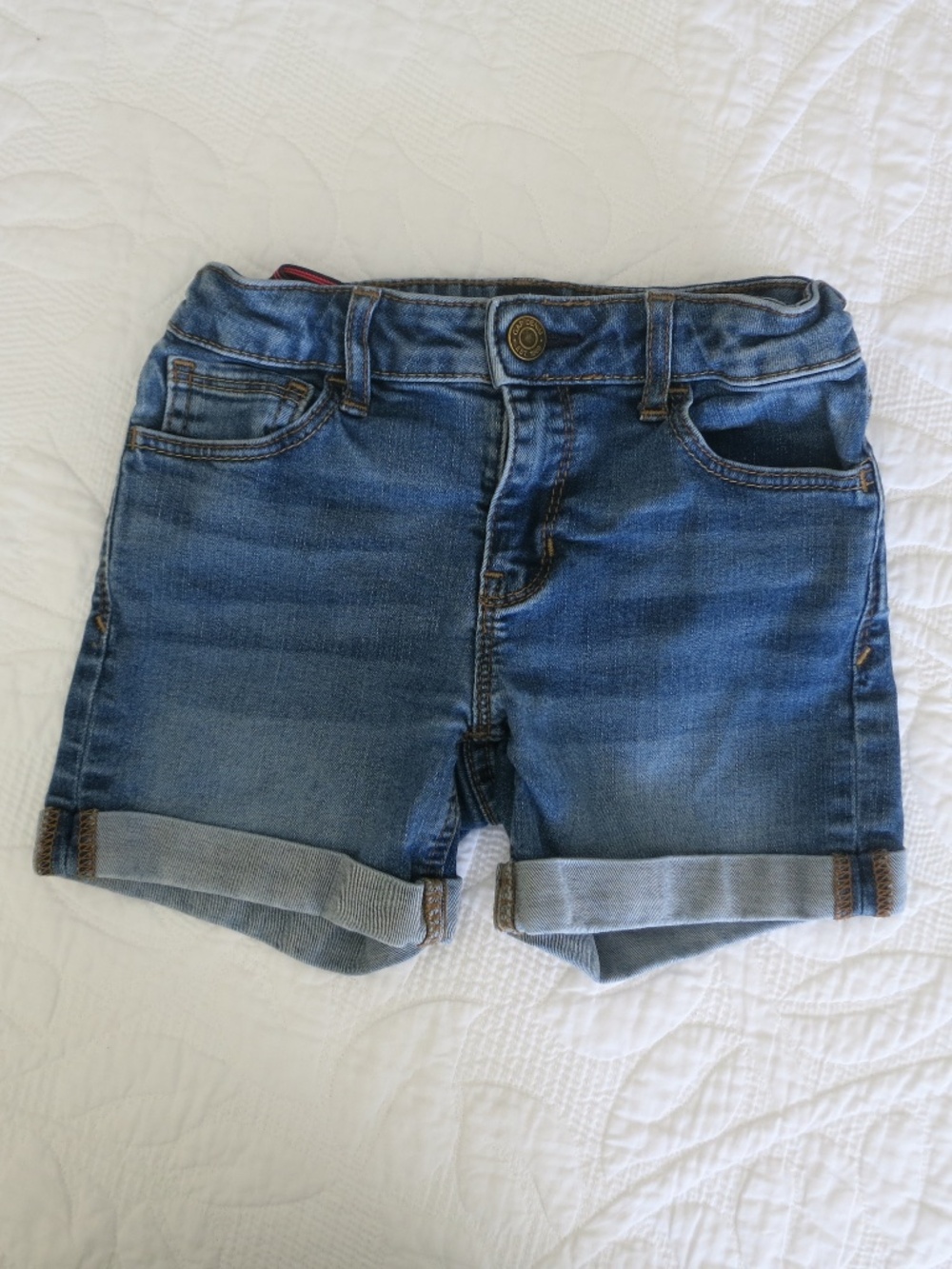 GAP Denim Stretch Midi Short Size 8